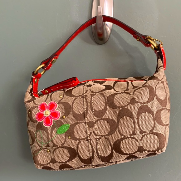 Coach Handbags - Coach Baguette Bag